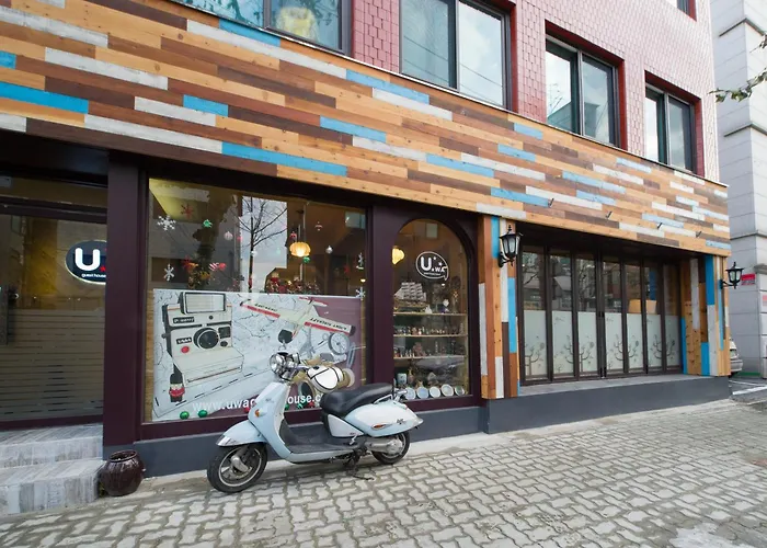 Guest house: Uwa Guesthouse