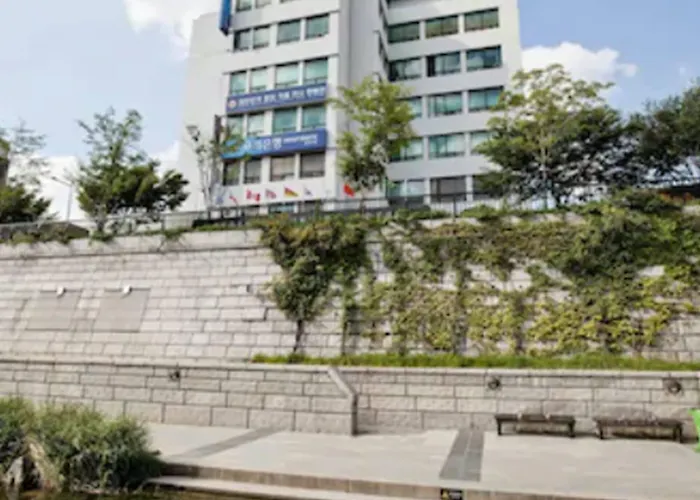 Central Tourist Hotel