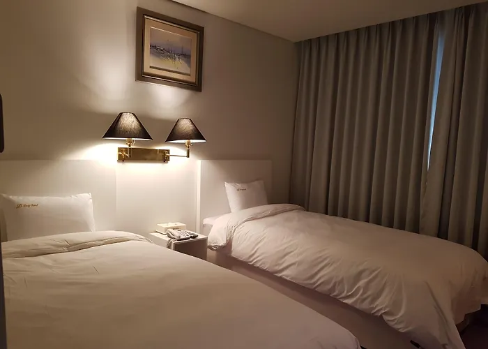 Dong Seoul Hotel